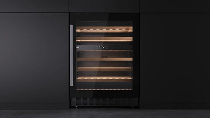 Refrigerator de vinuri free-standing RVU 20046, panou de control electronic, capacitate 46 sticle