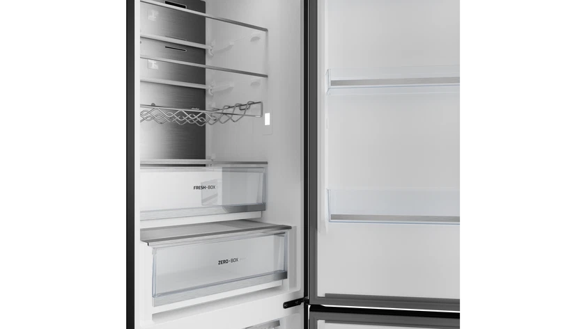 Combina frigorifica Free-Standing RBF 88670 GBK, Total No Frost, Control Multi Air Flow, Metal Cooling , Control DualTemp